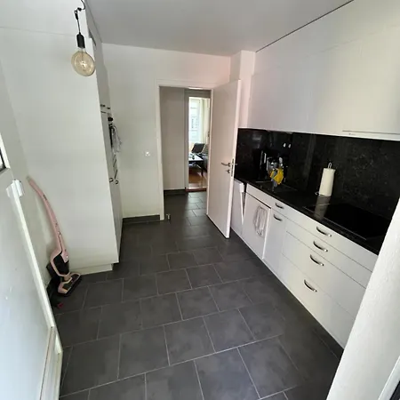 Z Apartment *