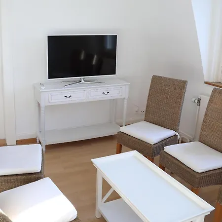 Apartment Grosse, Ruhige In Zuerich, Nahe Zentrum Zurich