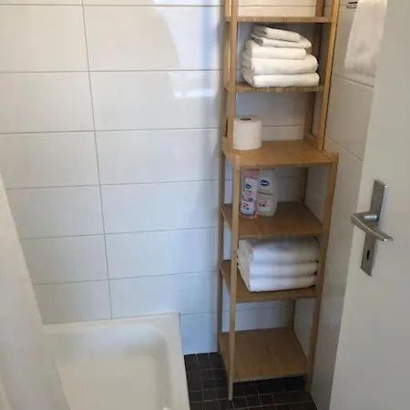 Apartment Stadt Zuerich-Kleines Studio Albisriederplatz Zurich