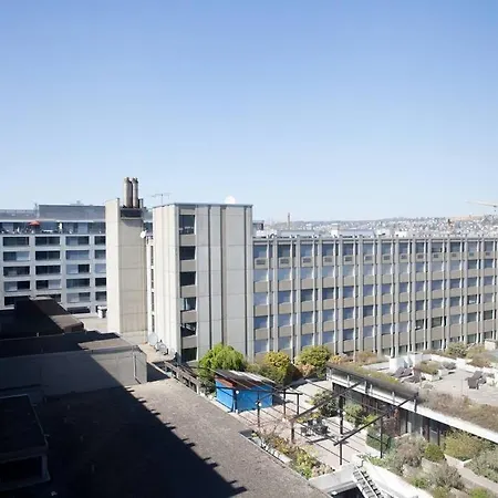Stadt Zuerich-Kleines Studio Albisriederplatz * Zurich