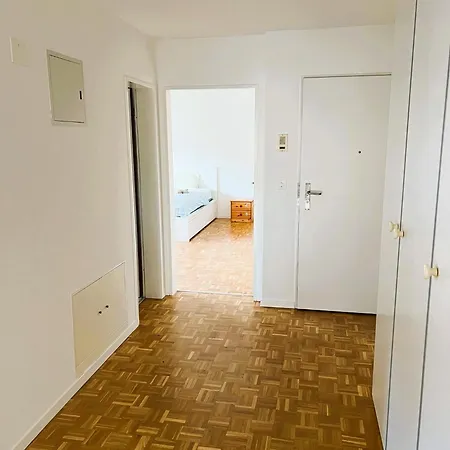 Huge Center With Balcony In Zurich, Kars - Self Checkin Apartment Zurich