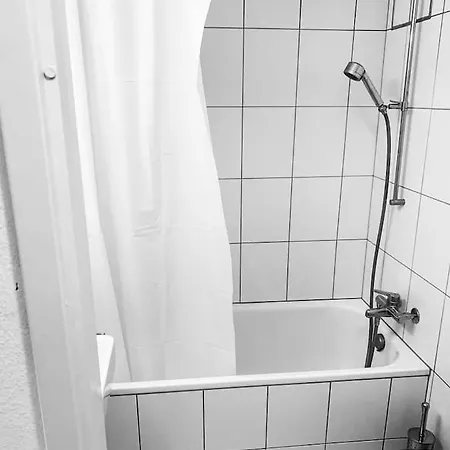 Studio, Hb Station Leon Apartment Zurich