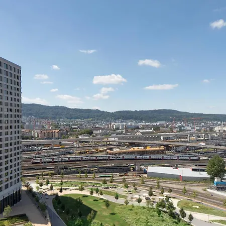 Renaissance Tower