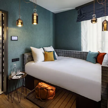 Opera Hotel 4*