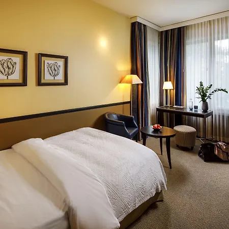 Opera Hotel