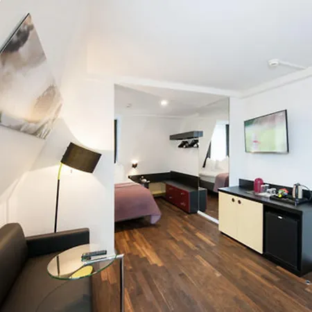 Hottingen - Near Old Town And Hotel 3*