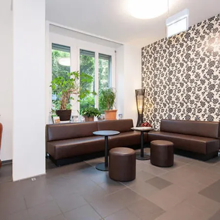 Hottingen - Near Old Town And 3* Zurich