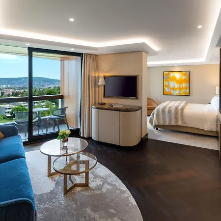 Hotel Five - Luxury