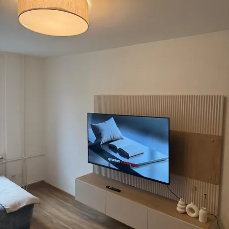 Stay- Helvetia Platz * Zurich