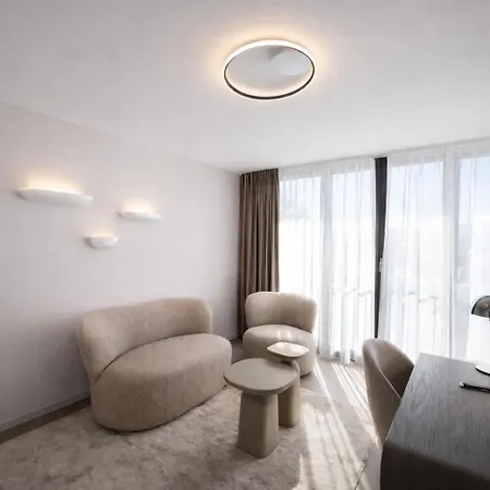 Visionapartments Leonhardstrasse - Self Check-in Aparthotel Zurich