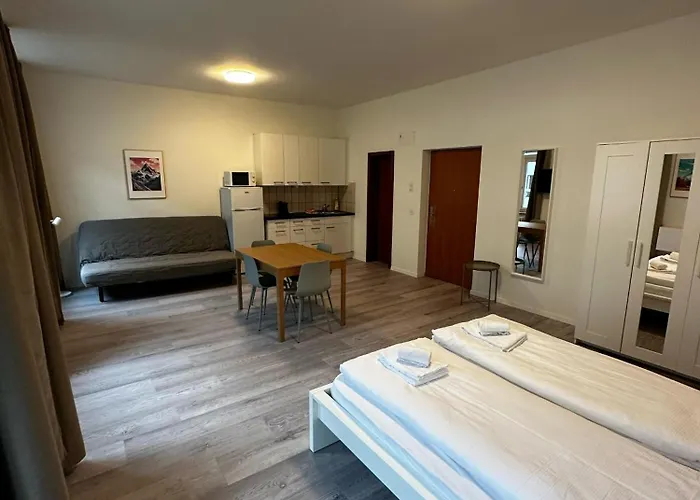 Hitrental Seefeld - Kreuzstrasse Apartments