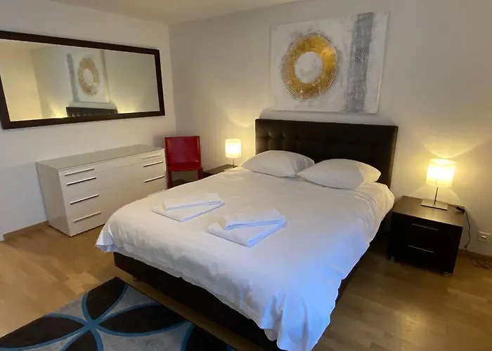 Great 2 Bedroom Flat In The City Center - Mainau 12