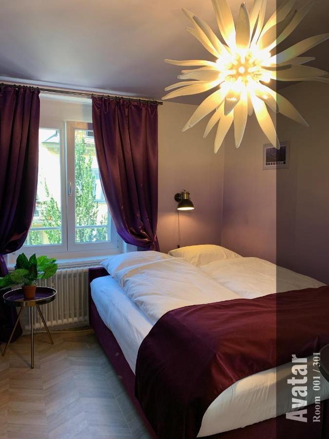 The Henry Self Check-in