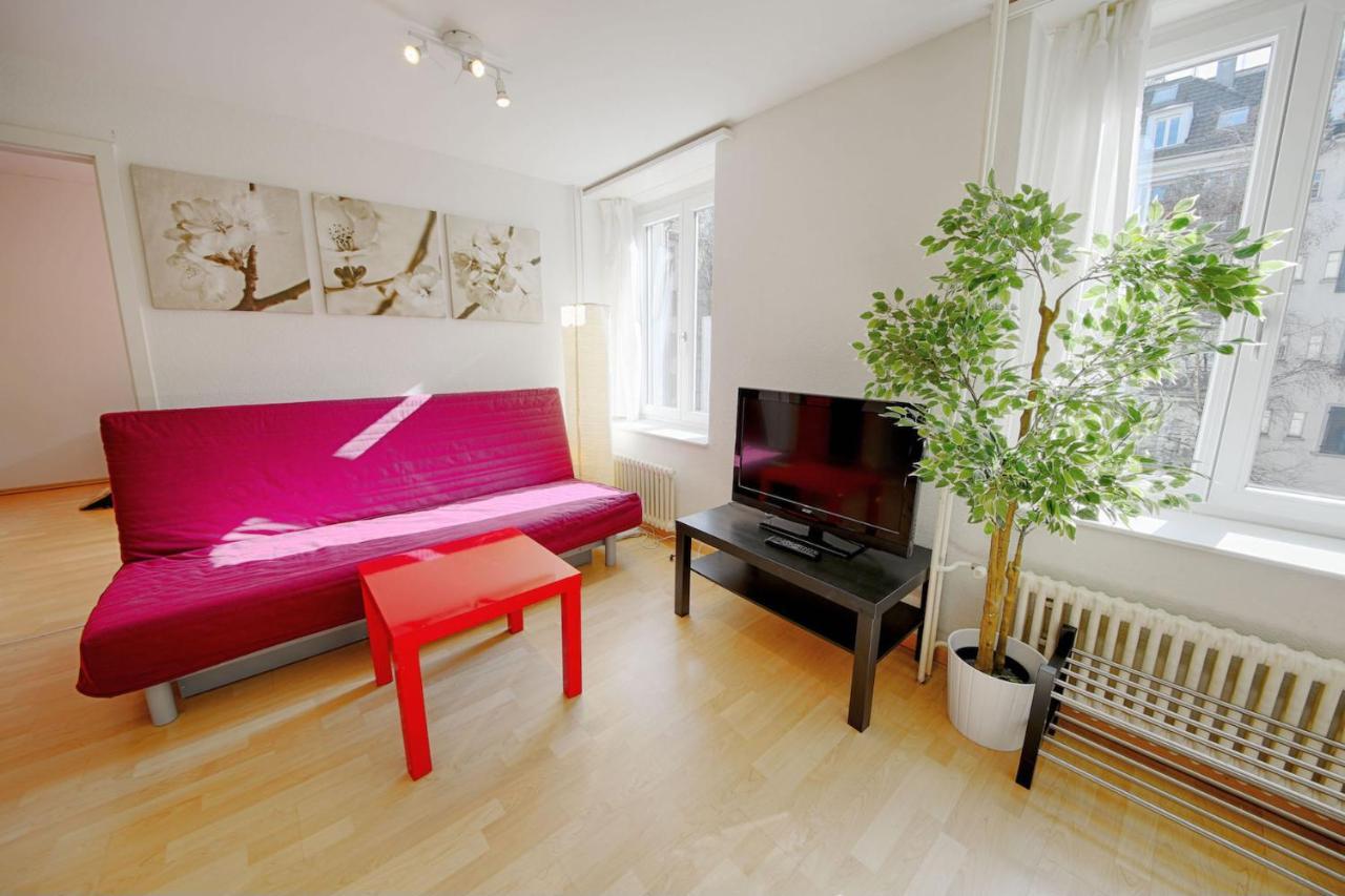 Hitrental Stauffacher Apartment Zurich