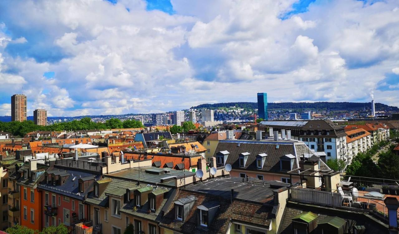 Premium Lochergut * Zurich