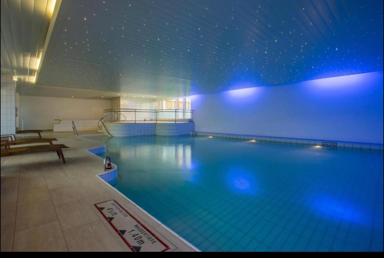 Apartment Executive Location & Fast Free Wi-fi & Ac & Parking Zurich