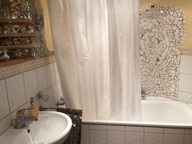 Im Sonnenbuhl Guest house Zurich