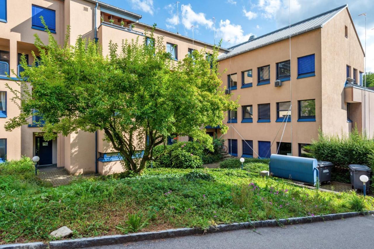 Cozy Close To The Center Of Forch *