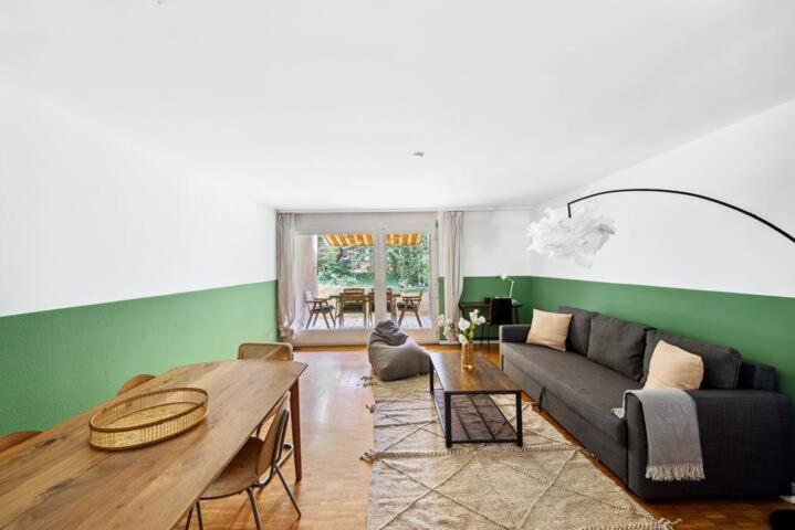 Cozy Close To The Center Of Forch Zurich