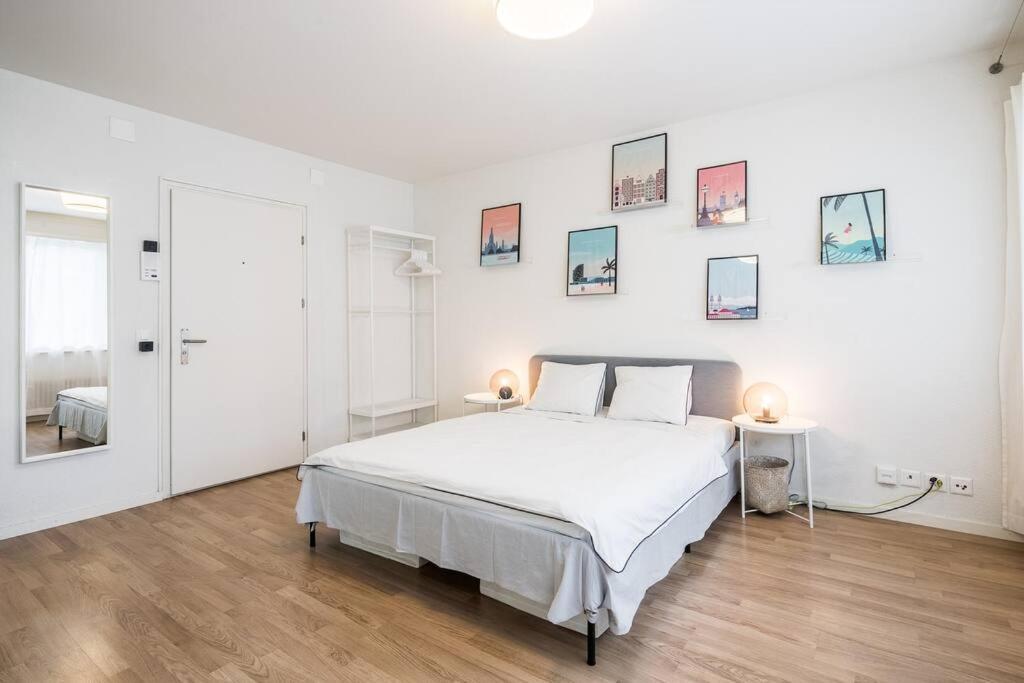 Bright & Studio Office & Netflix Apartment Zürich