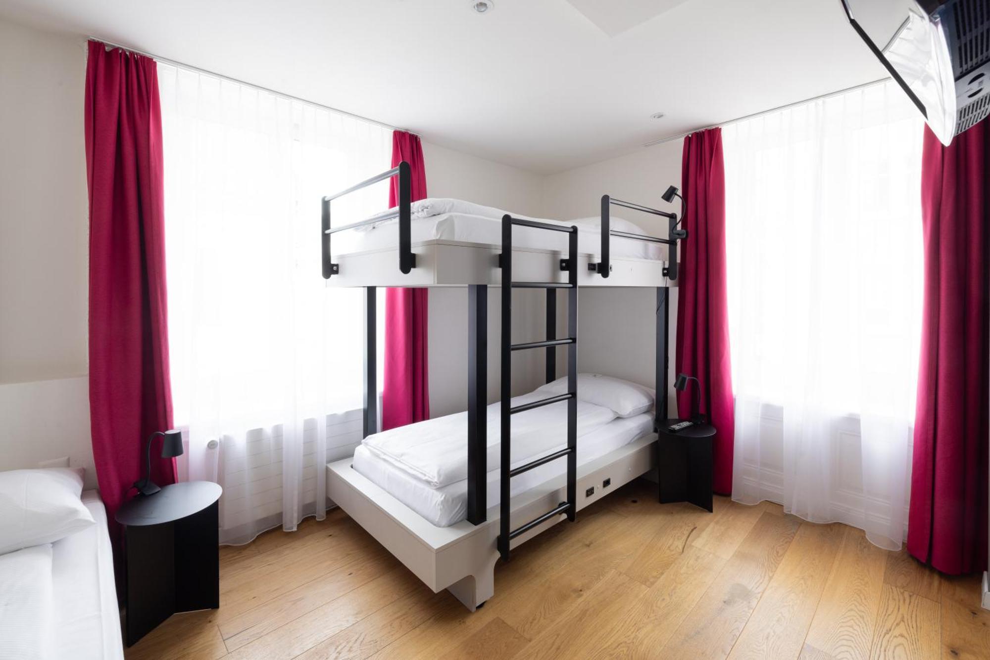 Fred Guest House Hauptbahnhof - Mobile Check-In 2* Zurich