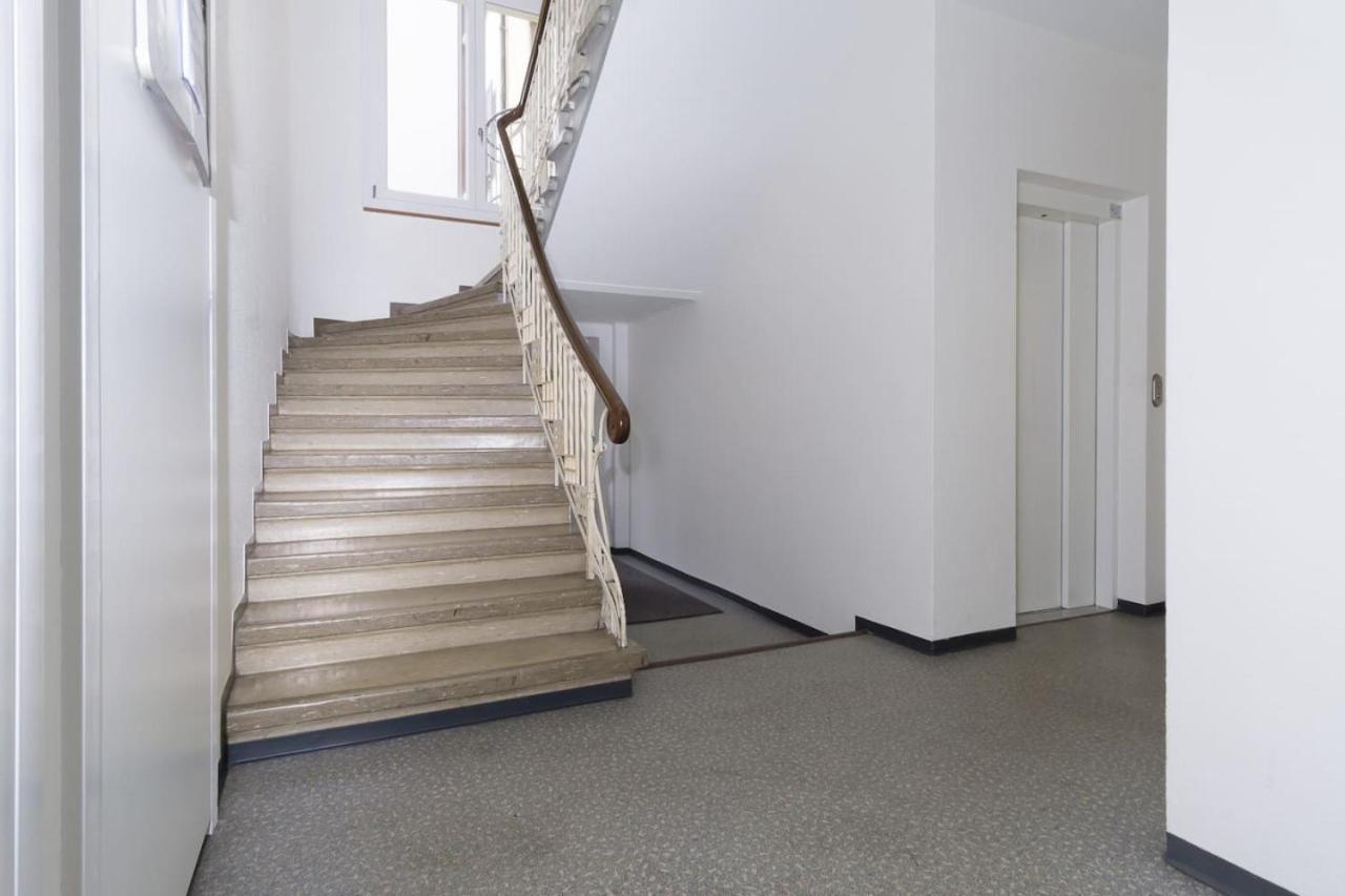 Downtown Deluxe With Queen Bed Be-35