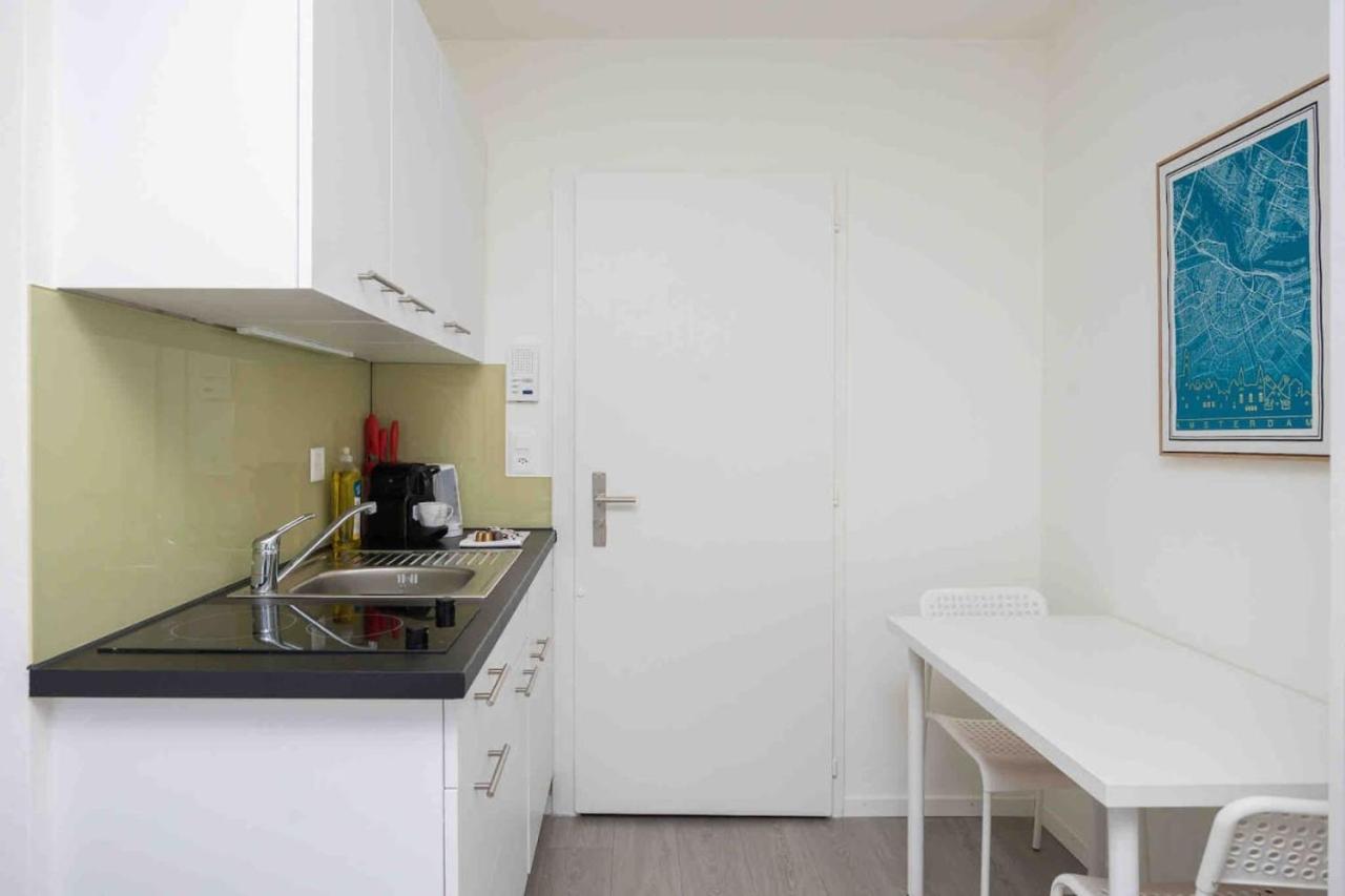 Apartment Downtown Deluxe With Queen Bed Be-35