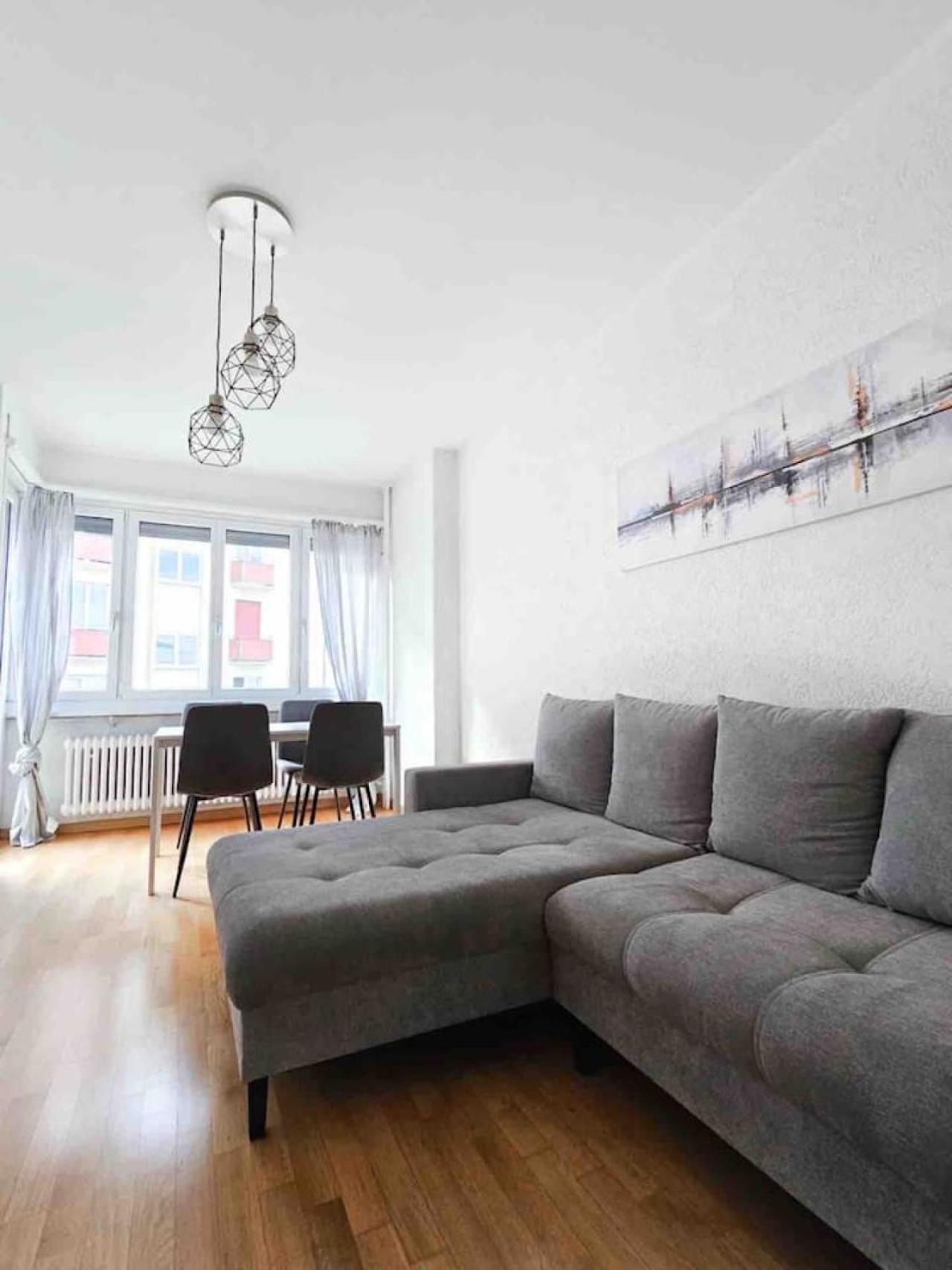 Apartment Downtown Dream 3,5br With Balcony And Style Ba31 *