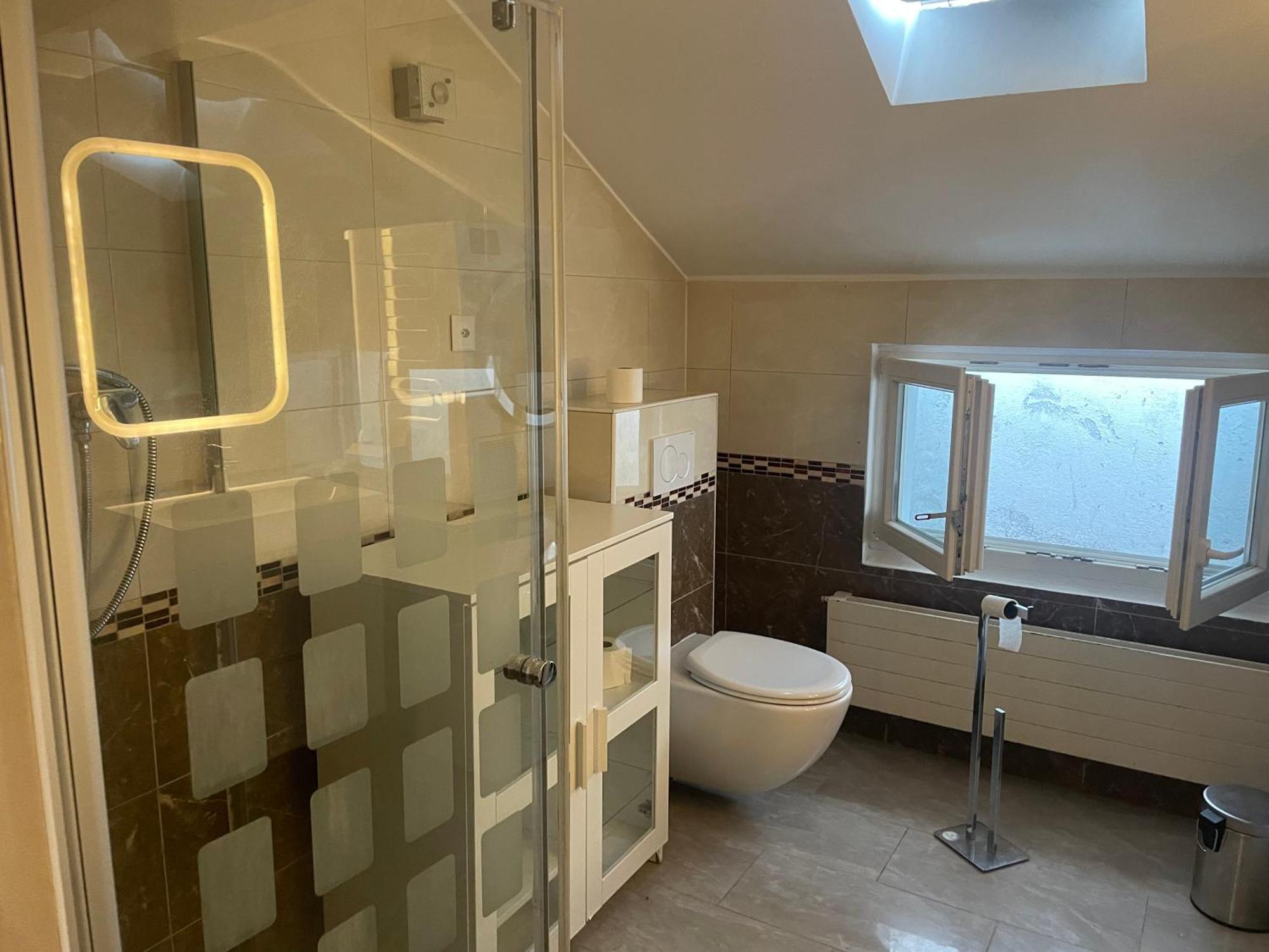 Linda'S Backpacker Zuerich City Apartment *