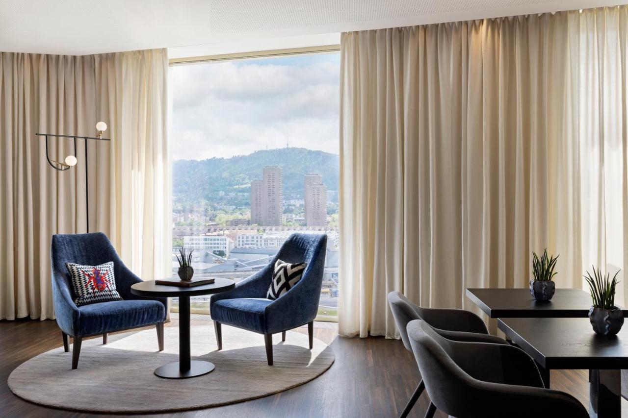 Renaissance Tower 5* Zurich