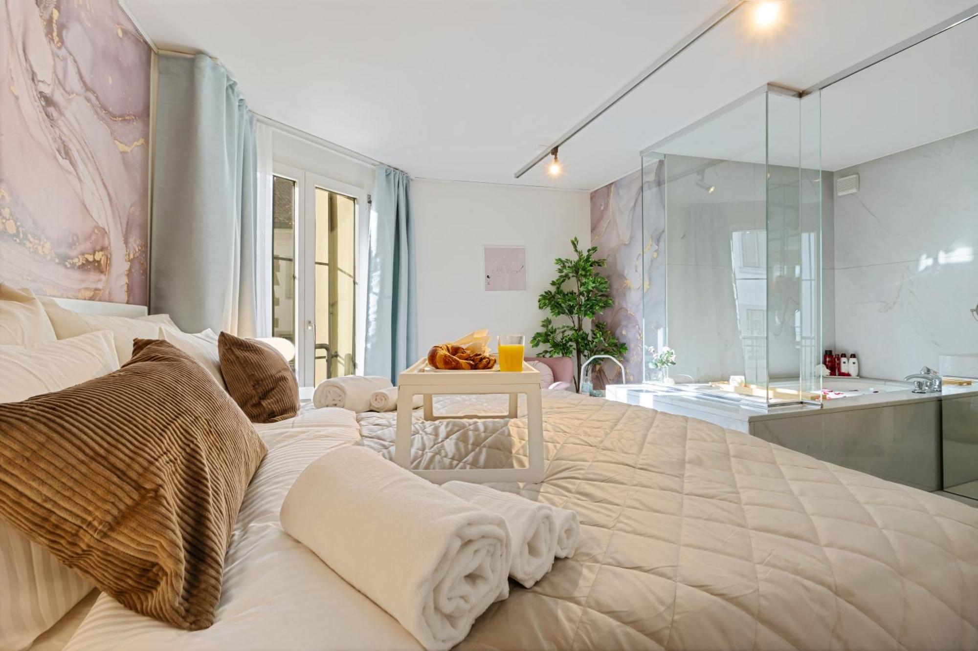 Boutique Design-suite-apartment At Best Central Location Apartment Zürich