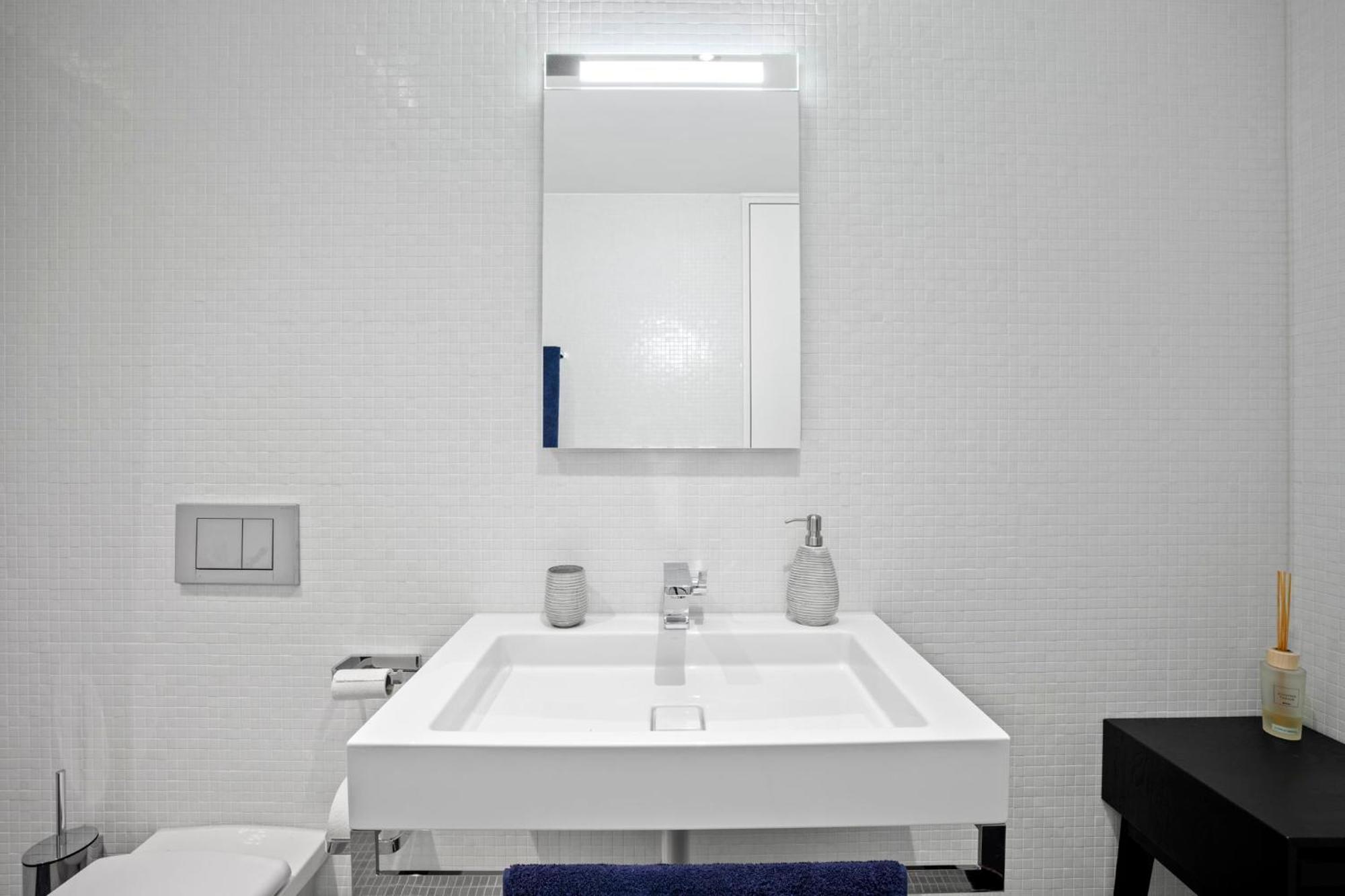 Exclusive Spacious Apt. With Garden In Apartment Zurich