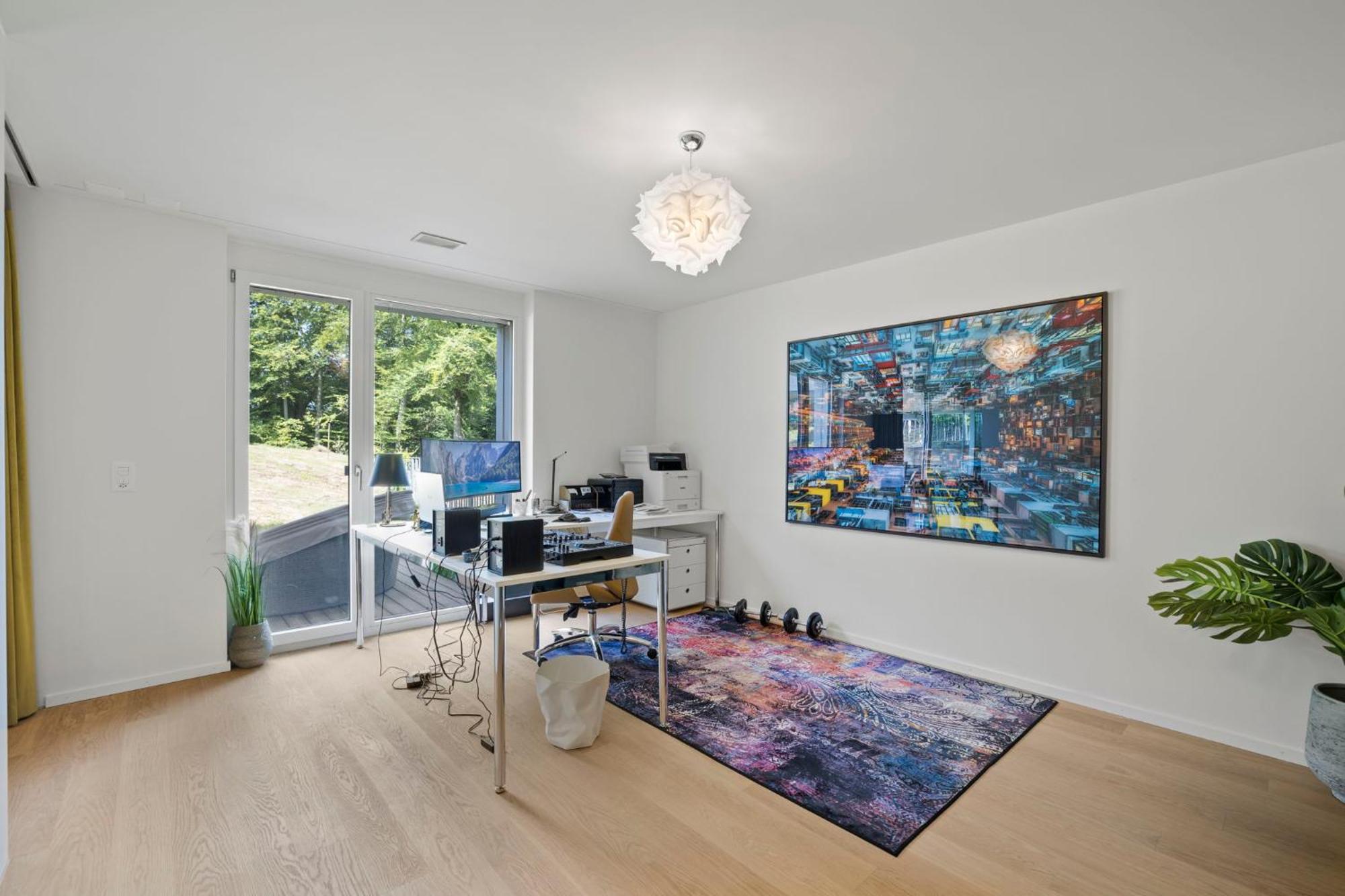 Exclusive Spacious Apt. With Garden In * Zurich