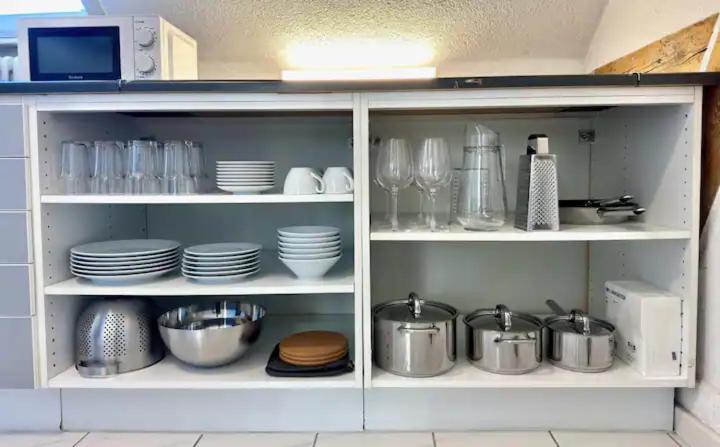 Citycentral 2 Bedroom Flat Near Main Station Zurich