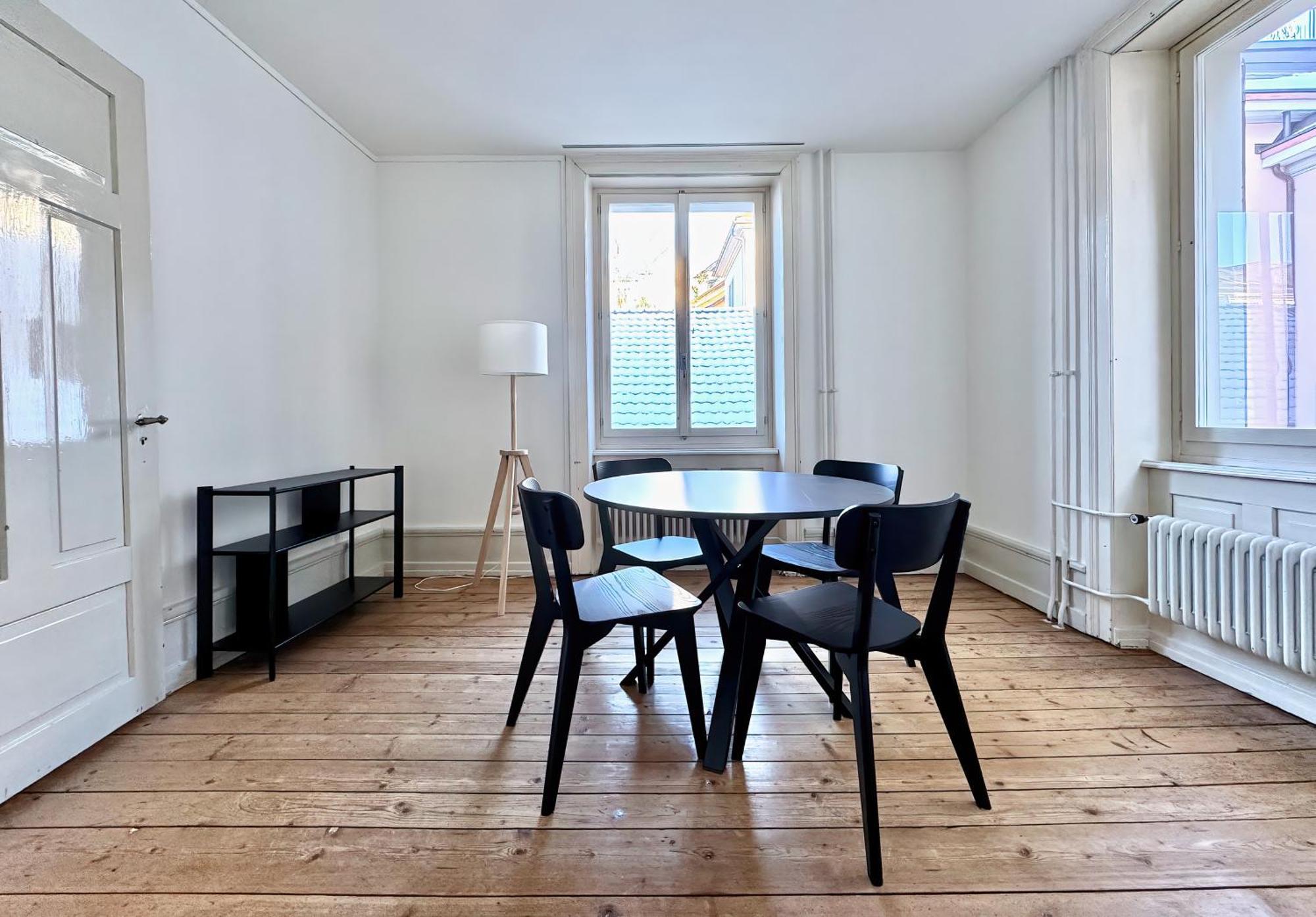 Citycentral 2 Bedroom Flat Near Main Station Apartment *