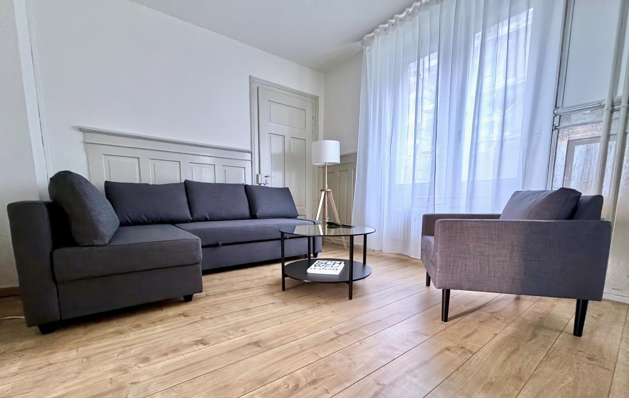 Citycentral 2 Bedroom Flat Near Main Station Apartment