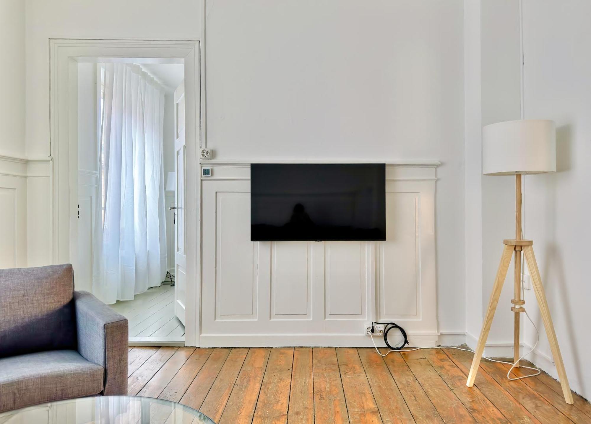 Apartment Citycentral 2 Bedroom Flat Near Main Station Zurich