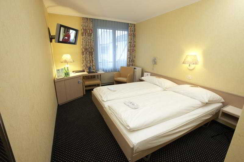 Zueri By Fassbind Hotel