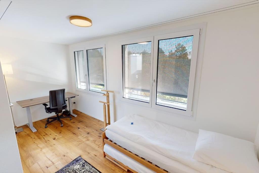 Very And Sunny 2br Flat - Marble 2 Apartment *