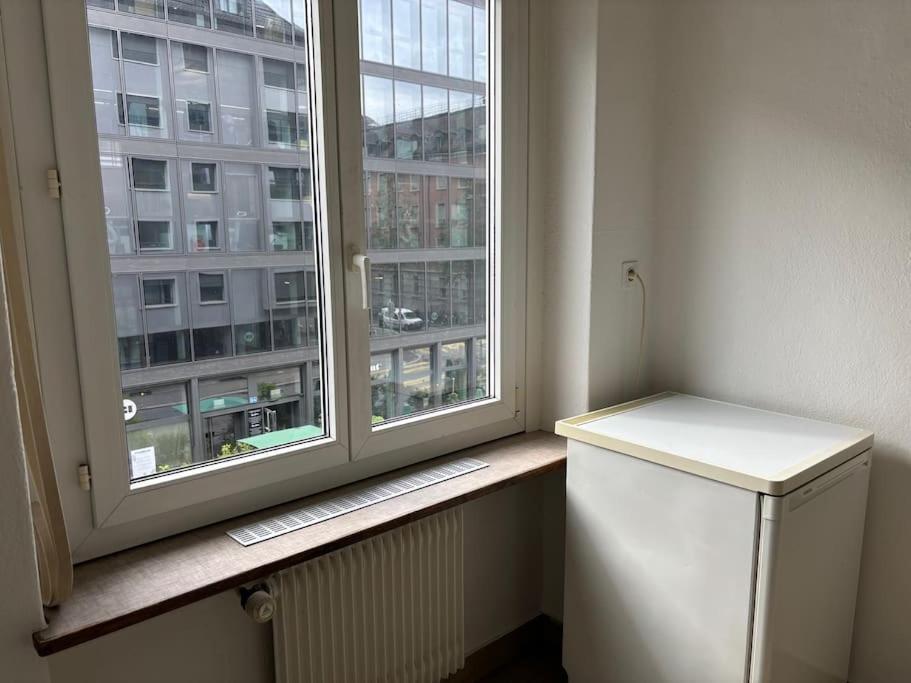 Apartment Live In The Center - Cross 5 Zurich