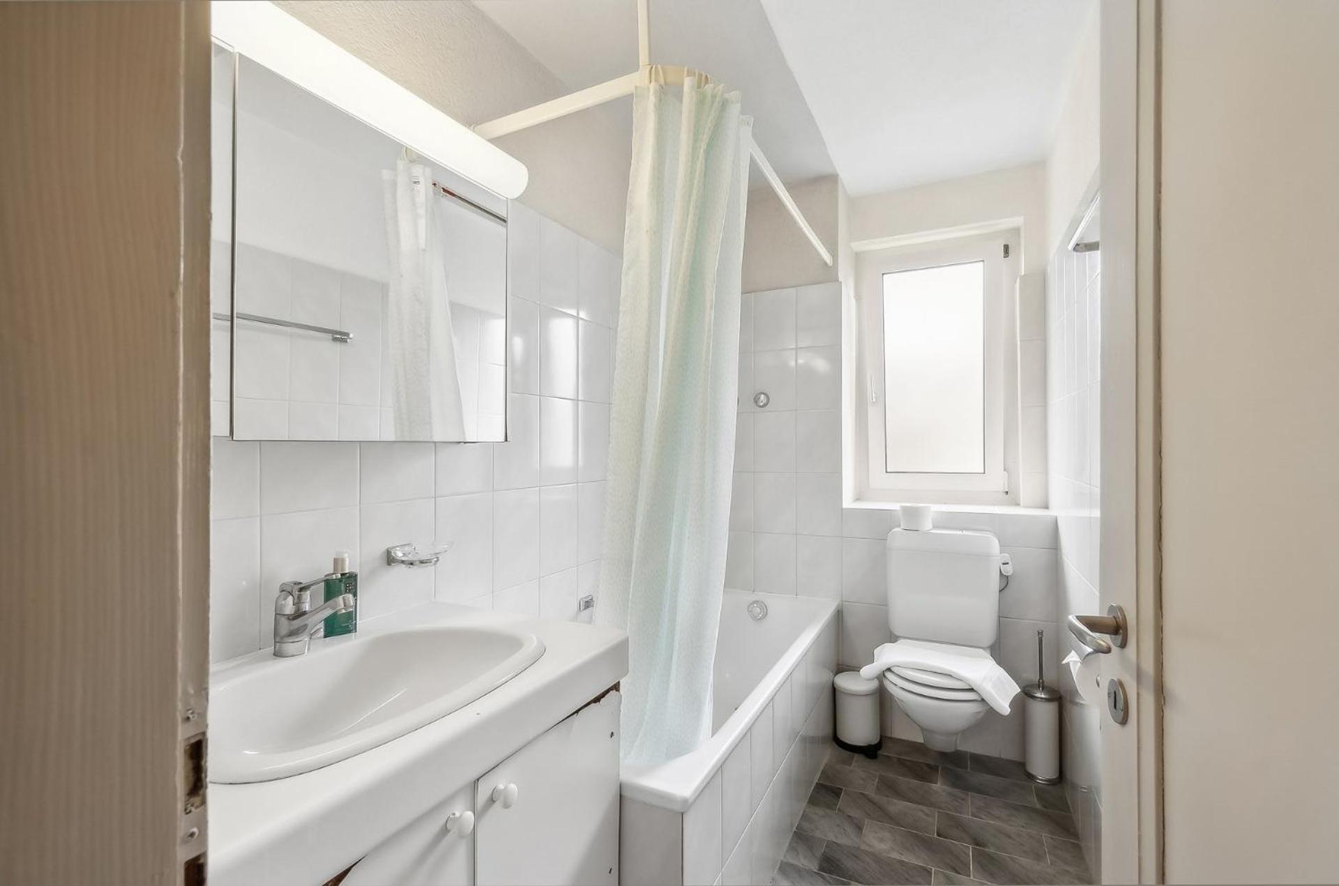 Apartment Altwiesenstrasse 144