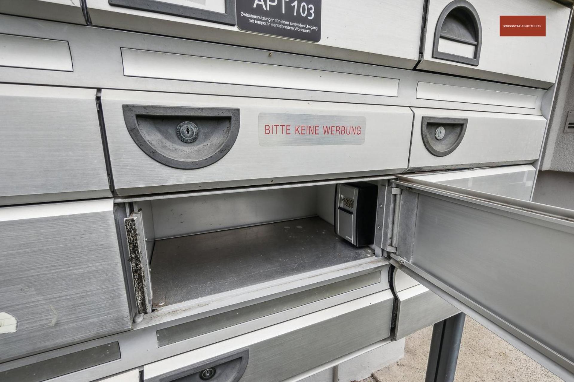 Urban Living Redefined: In Oerlikon