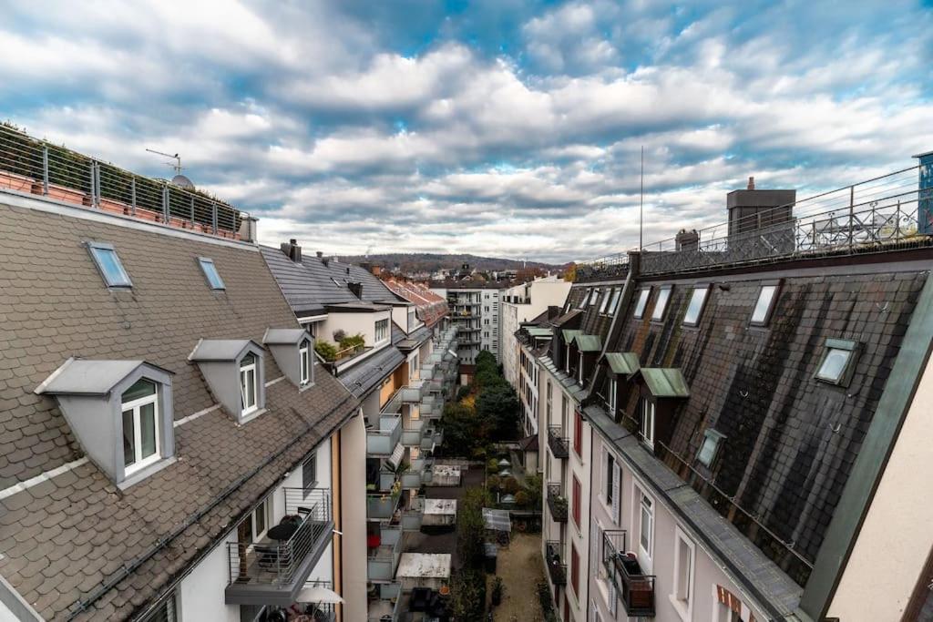 Apartment Executive 2br Near And Center - Dufour 4 *