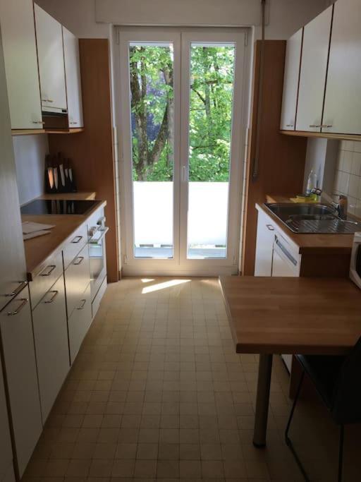 Sunny And Quiet 1br Flat Center - Parkview 5