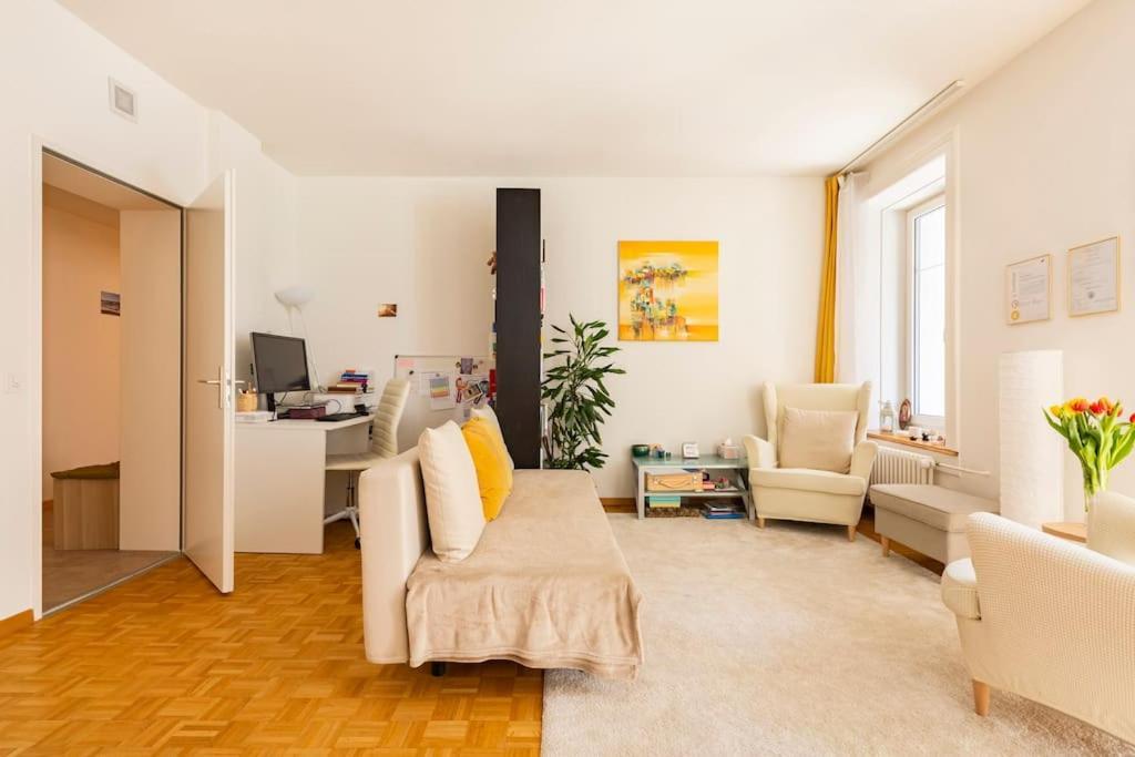 Enjoy And The Super * Zurich