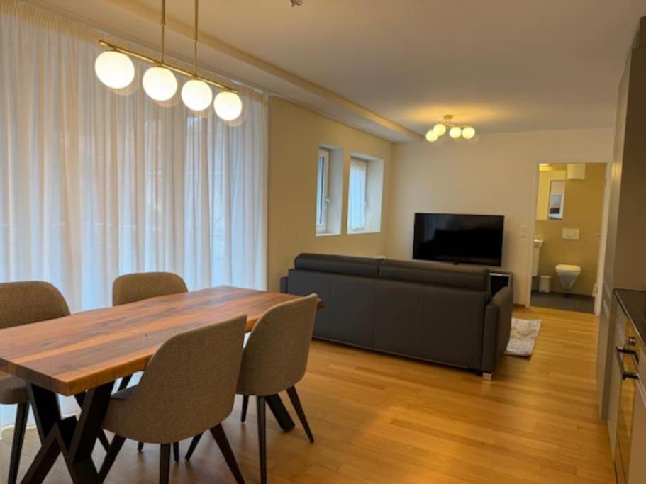 Modern 1br With In Trendy Area - West 10 Apartment Zurich