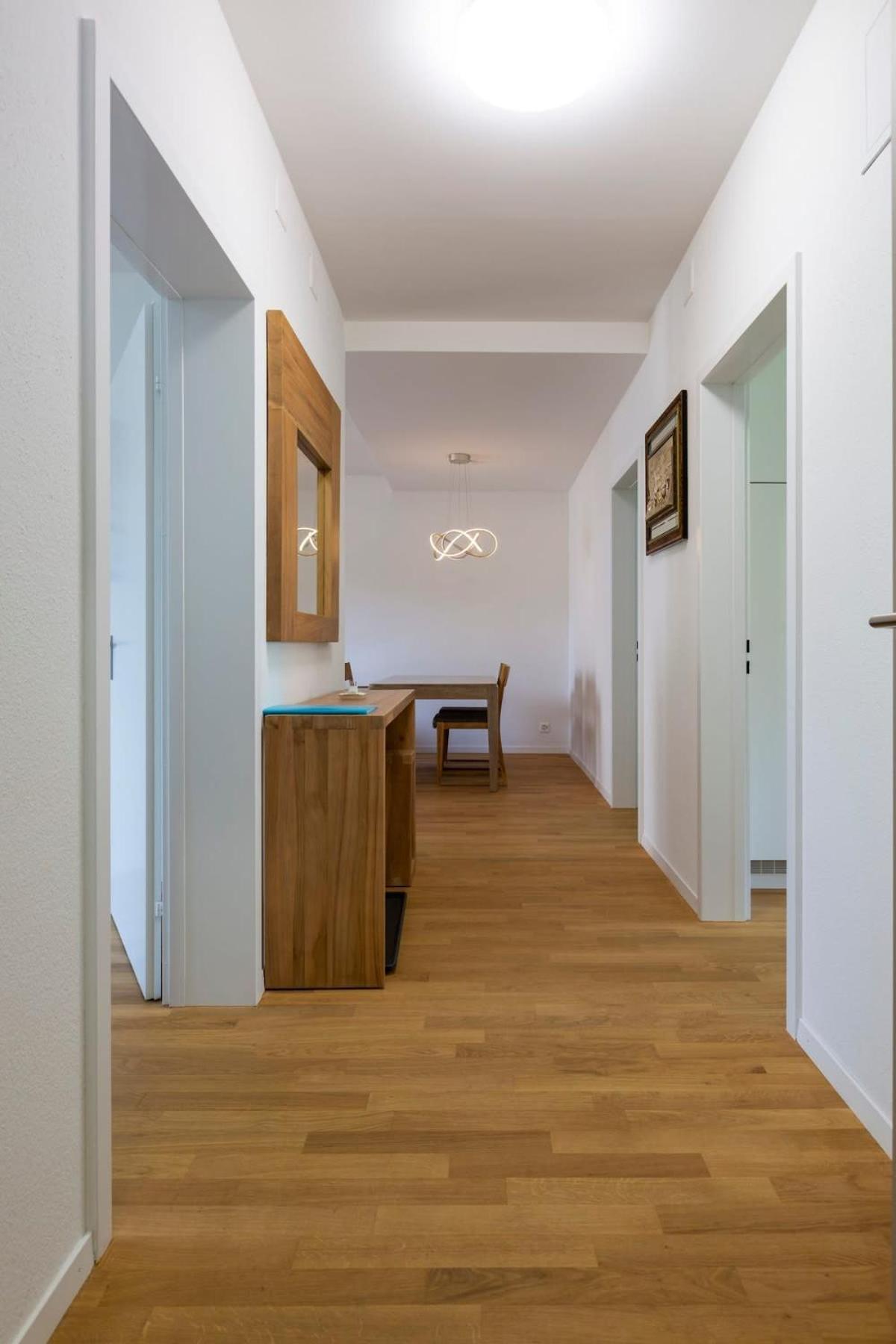 Apartment Kaya 2a - Downtown 2br With Balcony *