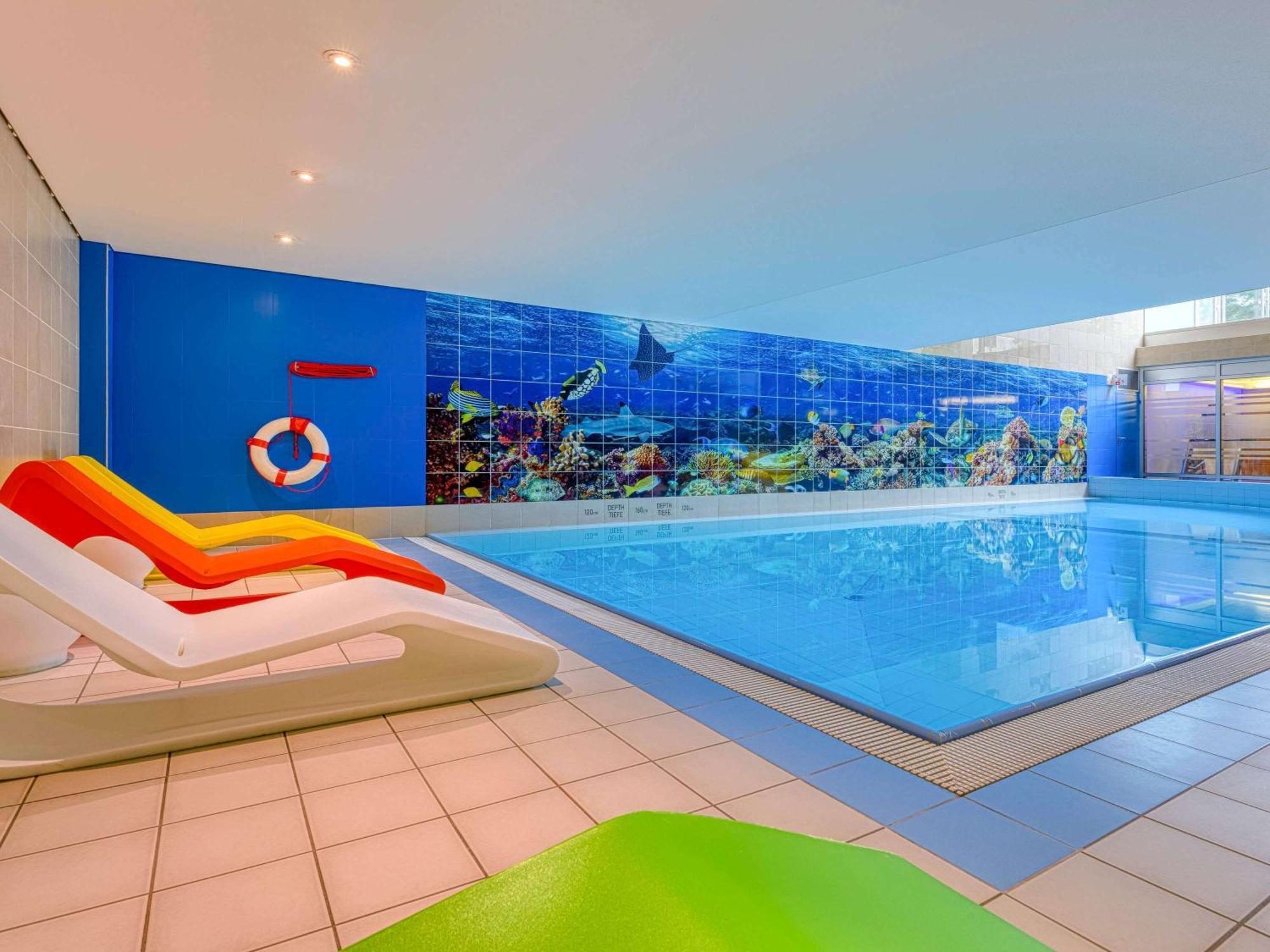 Novotel West 4*