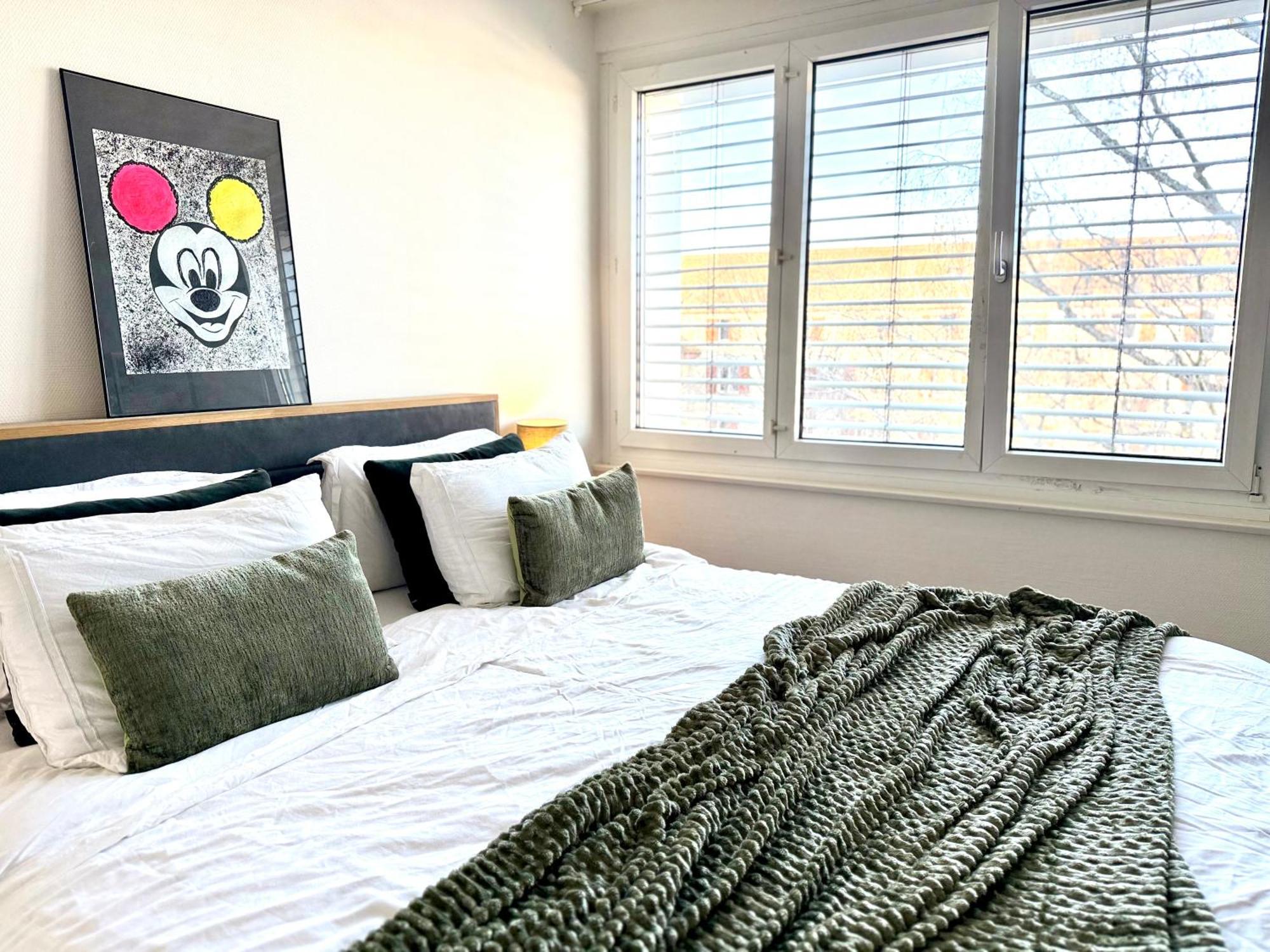 Modern & - Oerlikon Zurich