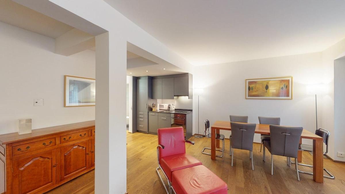 Charming 1bd Flat In The Old Town - Uz 16 *